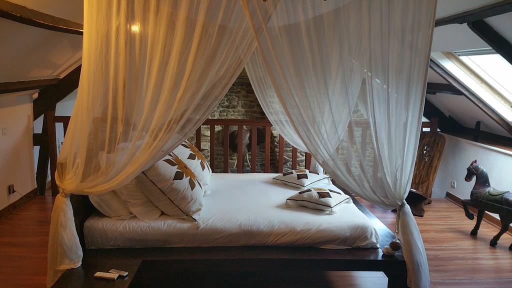 Bed and Breakfast Le Domaine De Saint-Thomin Nostang Exteriér fotografie